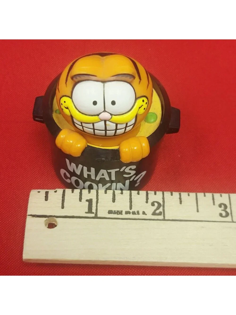 Vintage Garfield Inside Pot Whats Cookin Orange Cat Figurine